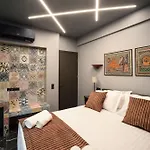 Luxury Apt B At Mitropoleos-Aristotelous Square