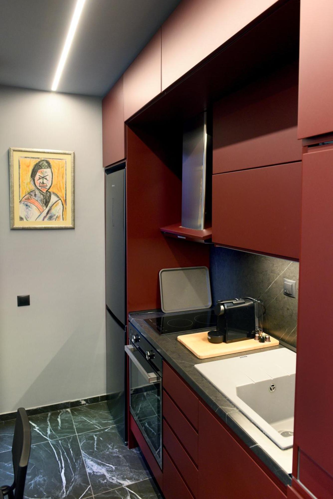 Luxury B At Mitropoleos-aristotelous Square Apartment